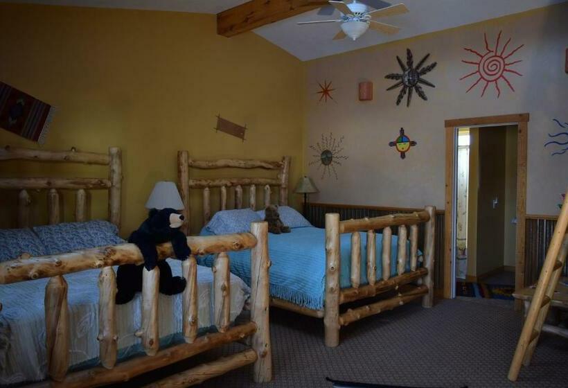 جناح ديلوكس, The Inn Of Escalante