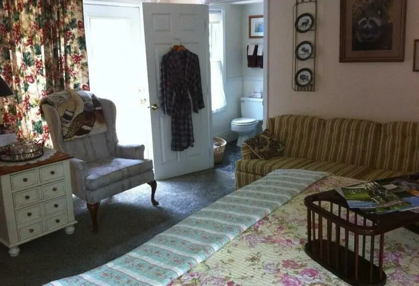 キングサイズベッドのスタンダードルーム, Emerald Necklace Inn Bed And Breakfast