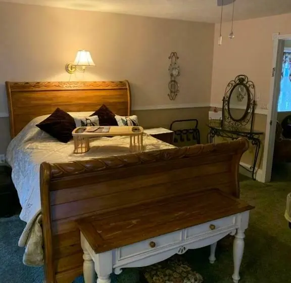 スタンダードルーム, Emerald Necklace Inn Bed And Breakfast