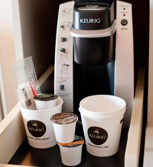 منزل غرفة نوم واحدة, Union Bluff Hotel & Meeting House