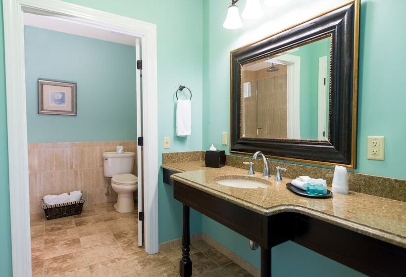 منزل غرفة نوم واحدة, Union Bluff Hotel & Meeting House