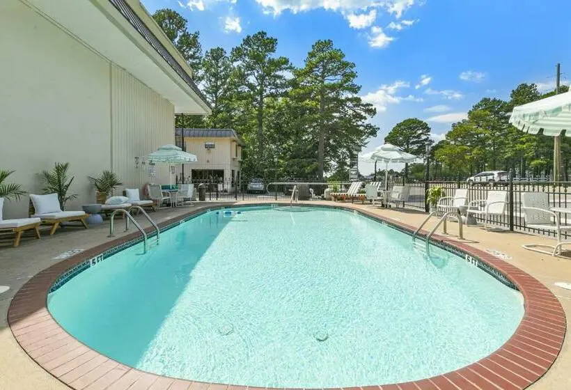 スタンダードルーム, Candlewick Inn And Suites