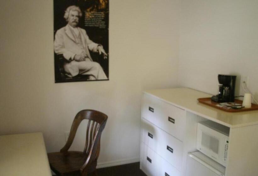 חדר סטנדרט, Virginia City Inn