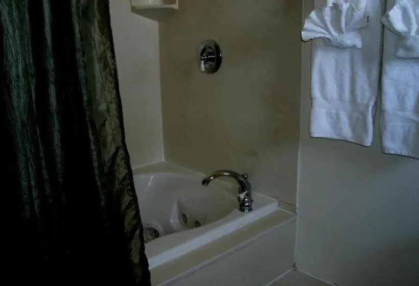 スイート, Virginia City Inn