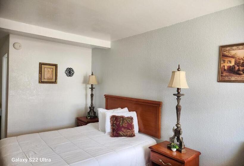 标准间, Rose S Motel