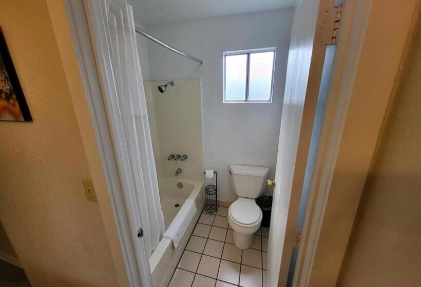 高级客房, Rose S Motel