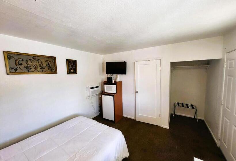 标准间, Rose S Motel