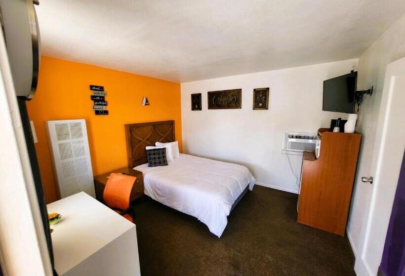 غرفة قياسية, Rose S Motel