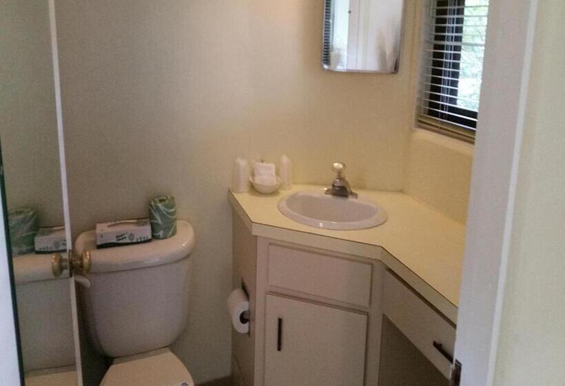 سوئیت 2 خوابه, Surf & Sand Beach Motel