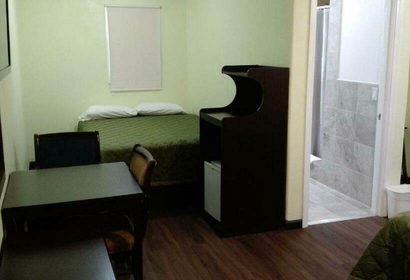스탠다드 룸 더블 침대 2개, El Rancho Motel