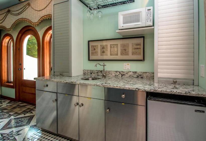 스탠다드 룸, Adventure Suites