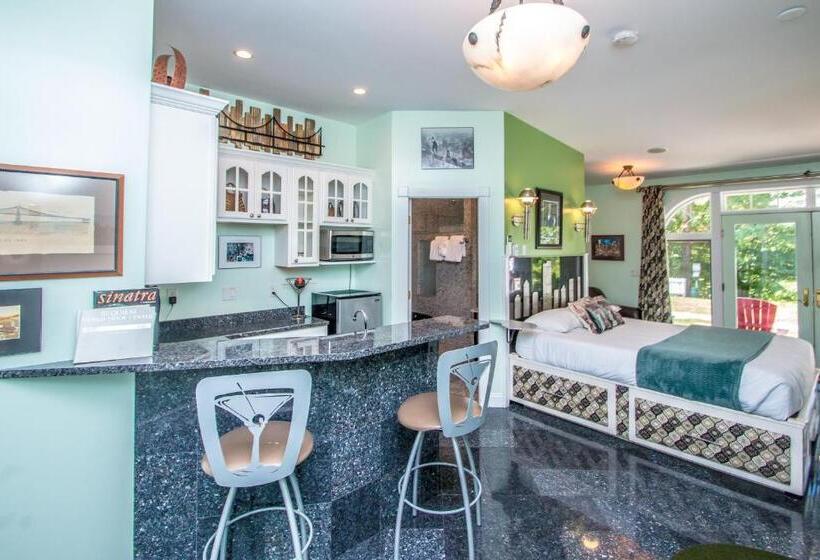 펜트하우스 룸, Adventure Suites