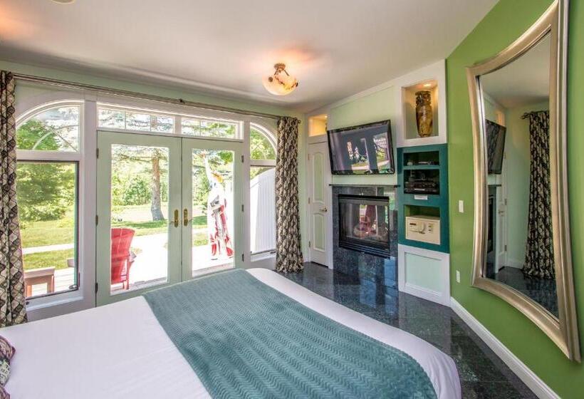 阁楼房, Adventure Suites