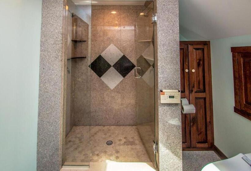 스탠다드 룸 거실포함, Adventure Suites