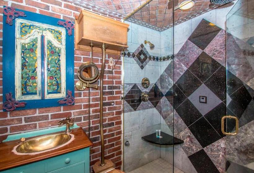 스탠다드 룸, Adventure Suites