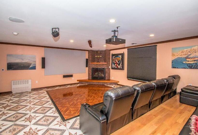 스탠다드 룸 거실포함, Adventure Suites