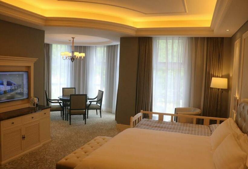 디럭스 패밀리 룸, Yinrun Jinjiang Castle