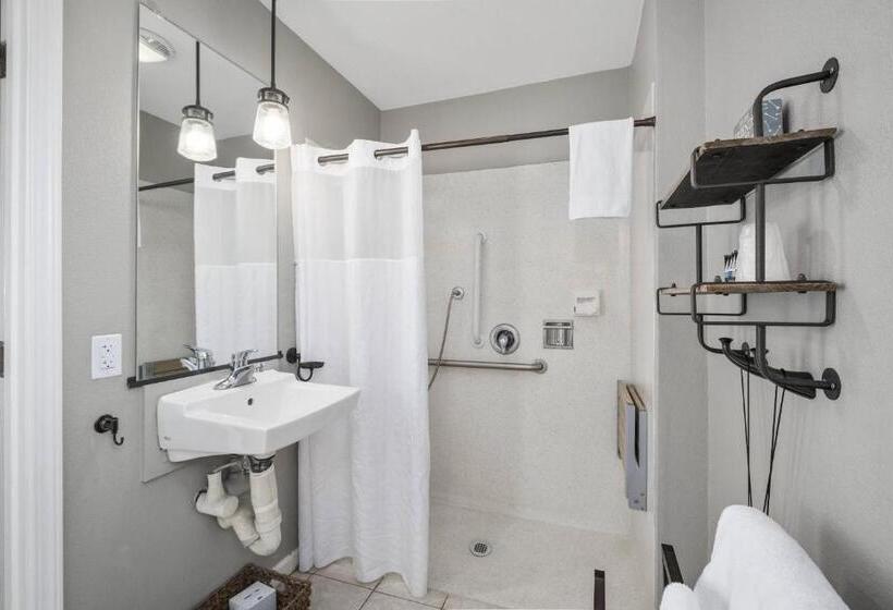 غرفة قياسية فردية لذوى الإحتياجات الخاصة, Resthaven Tahoe