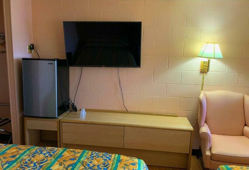 غرفة قياسية, Super 7 Inn