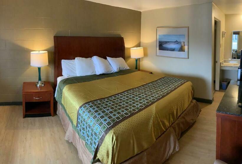 غرفة قياسية سرير كينج, Super 7 Inn