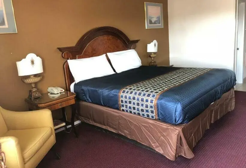 キングサイズベッドのスタンダードルーム, Villa West Inn