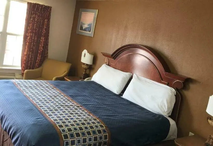 キングサイズベッドのスタンダードルーム, Villa West Inn