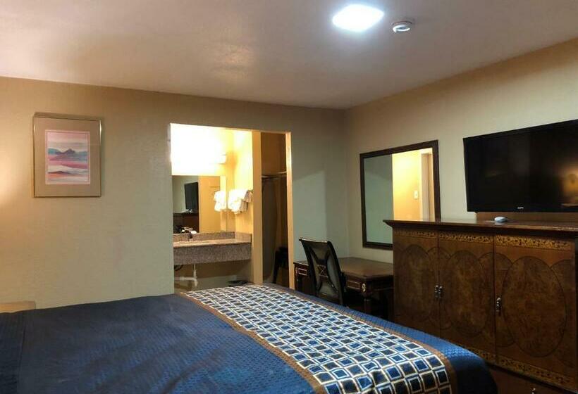 キングサイズベッドのスタンダードルーム, Villa West Inn