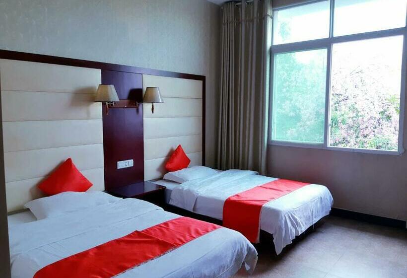 Номер Стандарт Вид на Реку, Xishuangbanna Aerial Garden Daijiangnan Mekong River South Business