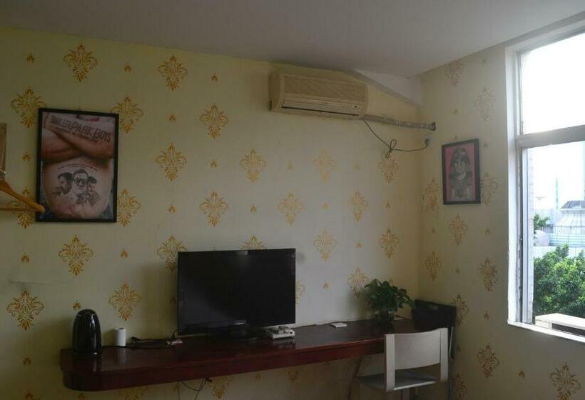 اتاق عادی, Notting Hill Hostel