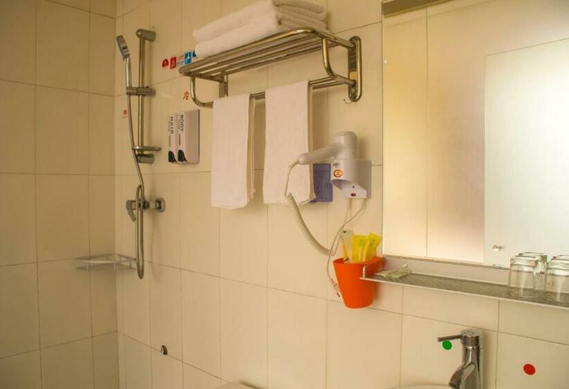 اتاق عادی, Notting Hill Hostel