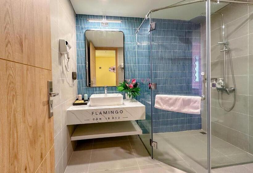 استودیوی استاندارد با چشم‌انداز دریا, Flaming Hải Tiến   Thanh Hóa Chính Chủ