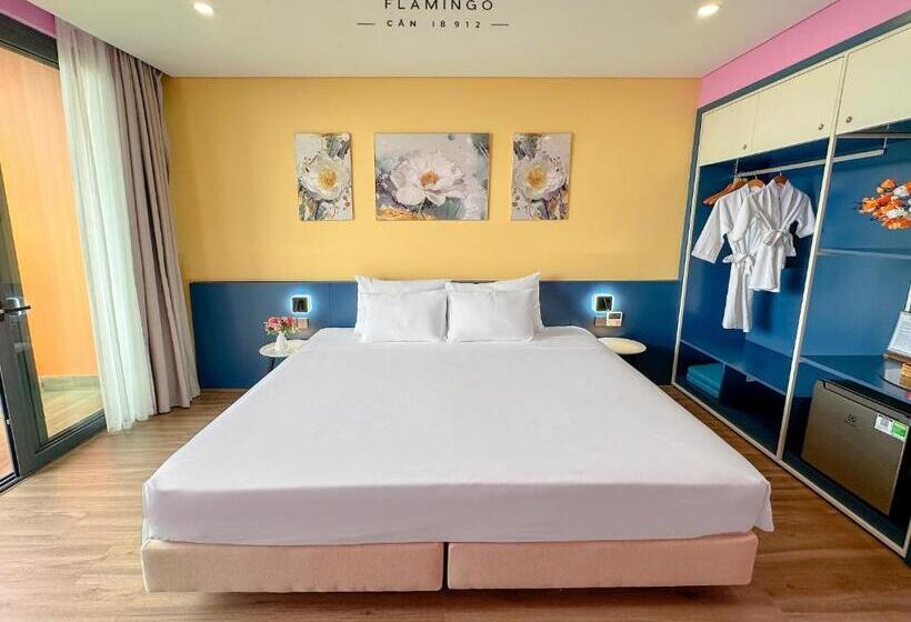 استودیوی استاندارد با چشم‌انداز دریا, Flaming Hải Tiến   Thanh Hóa Chính Chủ