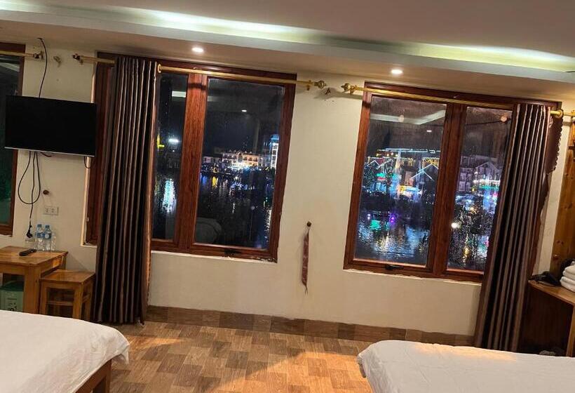 اتاق خانوادگی, Monaco Sapa