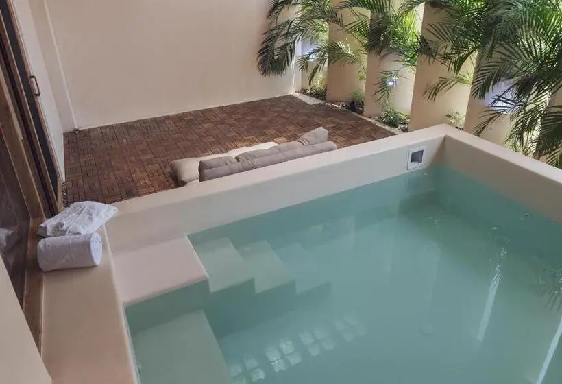 Suite with Pool, Xeno Hotel Boutique