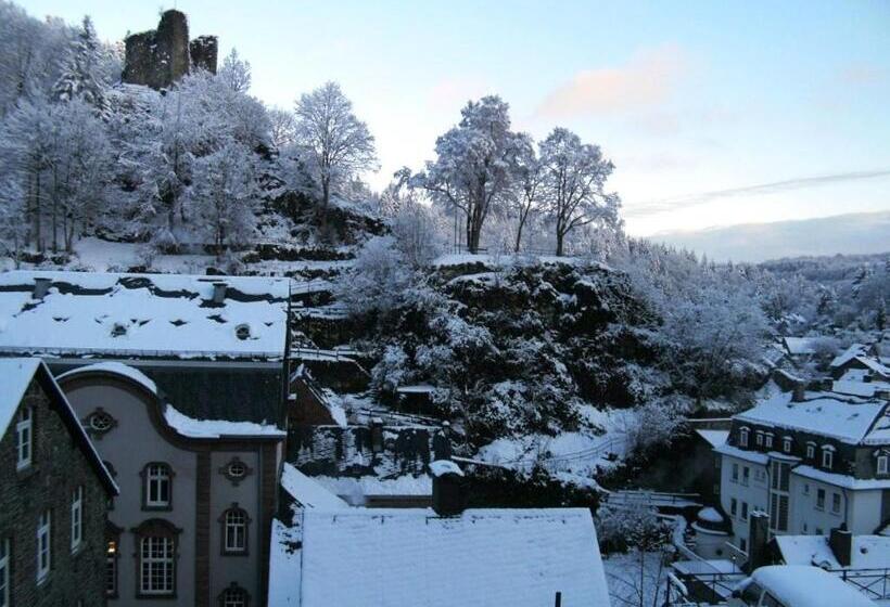 스탠다드 룸 산 전망, Nähkiste