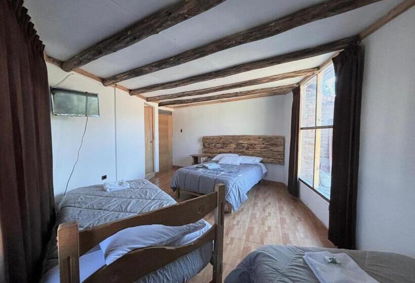 اتاق استاندارد سه نفره, El Rancho