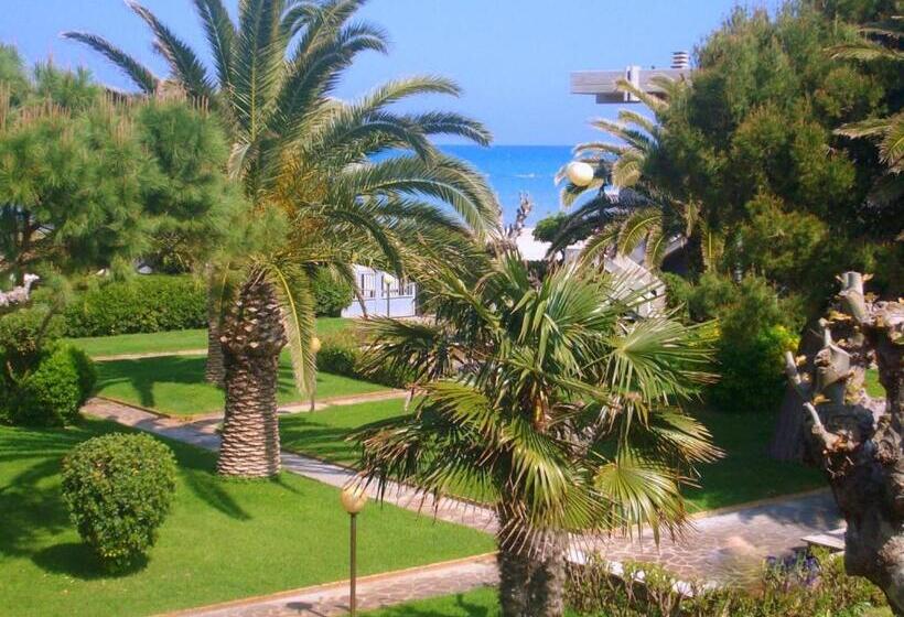 آپارتمان 1 خوابه با چشم‌انداز دریا, Trilocale In Residence Confinante Con La Spiaggia
