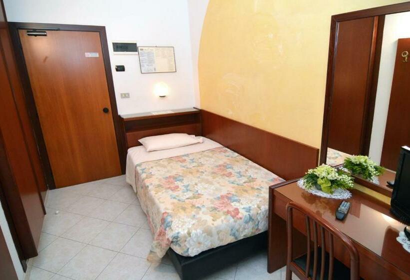 اتاق استاندارد یک نفره, Adele