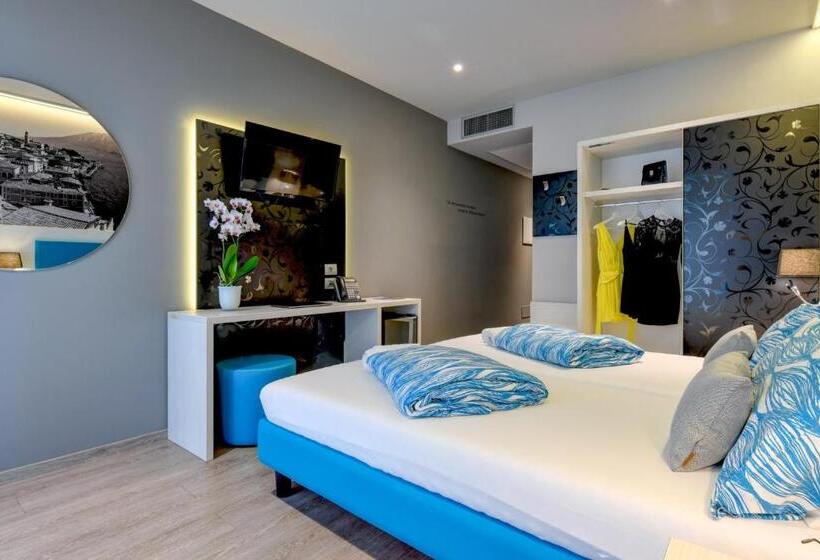 标准间带湖景, La Fiorita