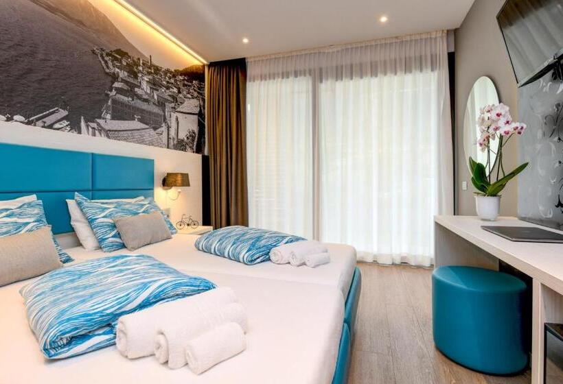 标准间带湖景, La Fiorita