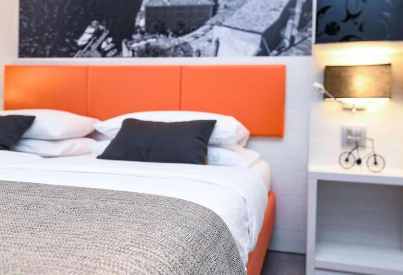 基本间, La Fiorita