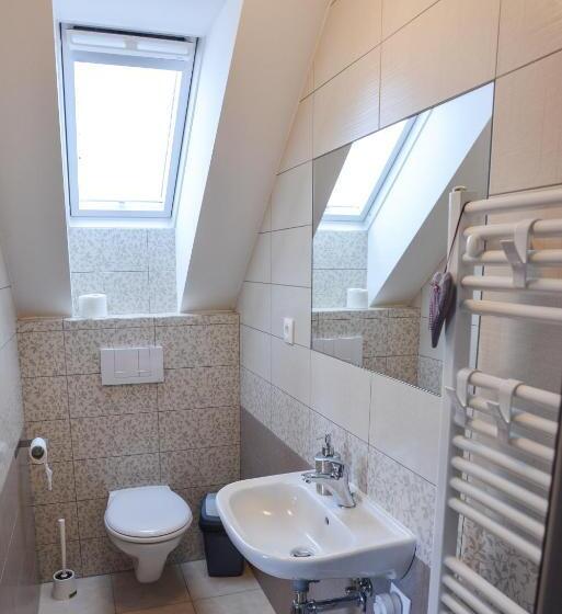 اتاق استاندارد چهار تخته, Penzion Sklep Sv. Urbana