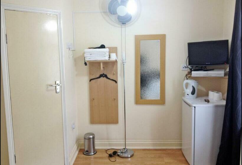 Номер Стандарт, City View Hotel Roman Road Market