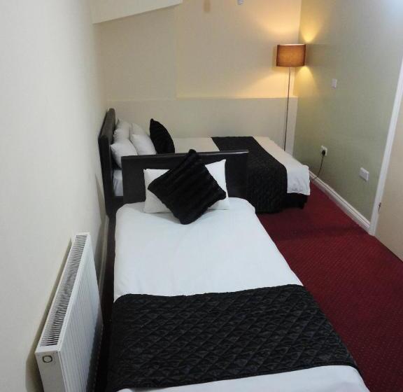 Номер Стандарт Трехместный, City View Hotel Roman Road Market