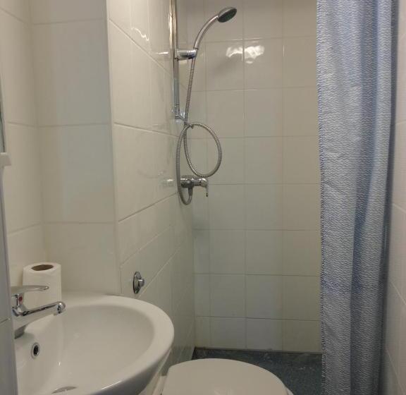 Номер Economy, City View Hotel Roman Road Market