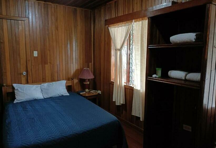 패밀리 룸, Bell Bird