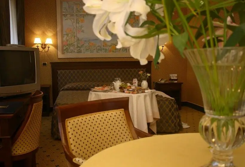 スタンダードルーム, Don Carlo