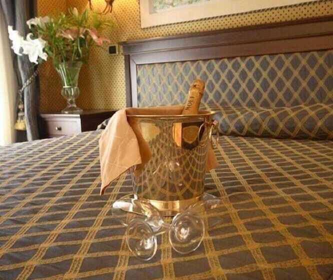 Номер Стандарт, Don Carlo