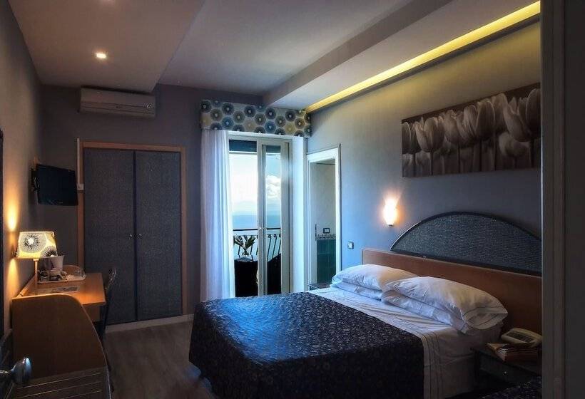 חדר דלוקס נוף לים, Garden