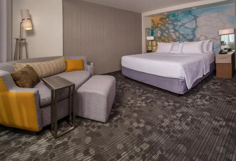 キングサイズベッドのスタンダードルーム, Courtyard By Marriott Hershey Chocolate Avenue